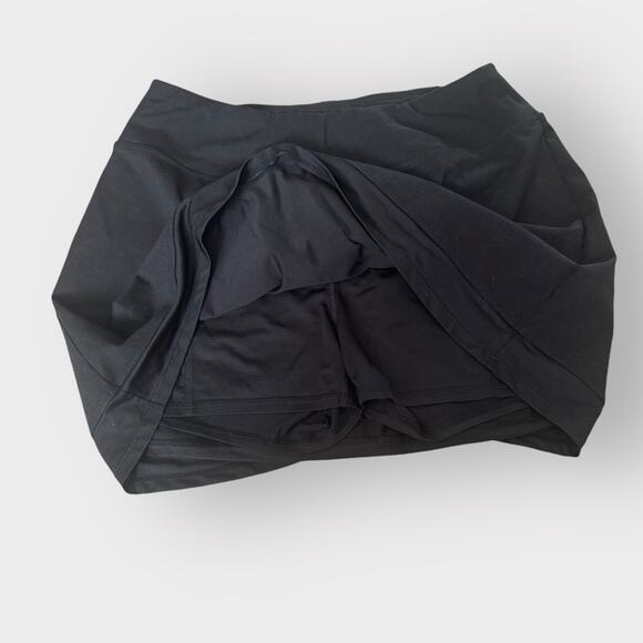 DSG althlesuire skort skirt with shorts - Picture 3 of 7